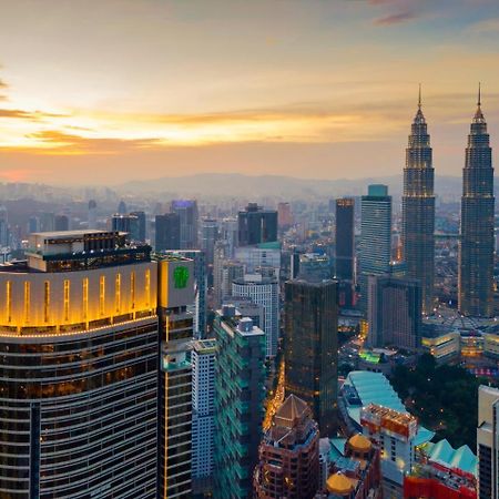 Banyan Tree Kuala Lumpur Hotel Exterior photo Kuala Lumpur