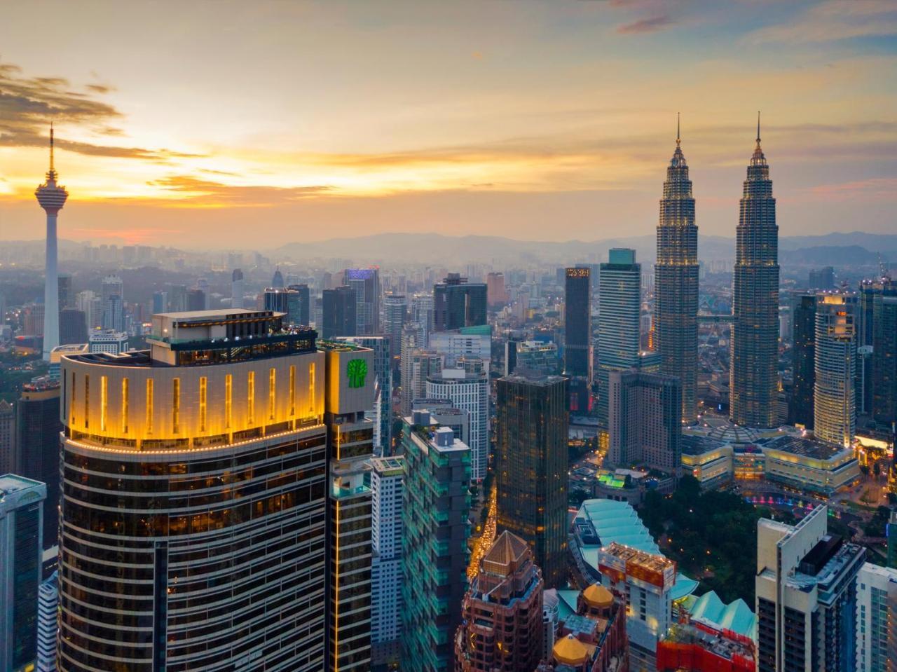 Banyan Tree Kuala Lumpur Hotel Exterior photo Kuala Lumpur